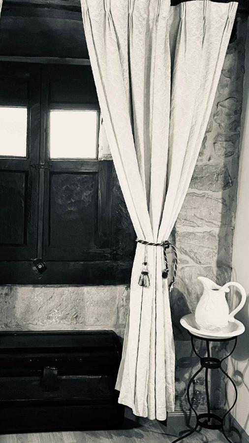 La Posada De Barro إينفيستو المظهر الخارجي الصورة